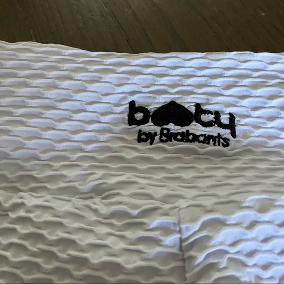 Croco Skin™ Cropped Leggings White - Booty By Brabants - Picture 2 of 5